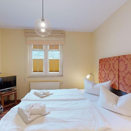 Strandnahe Fewos Mit 2 Schlafzimmern Und Balkon, Residenz Prorer Wiek, Binz Exterior photo