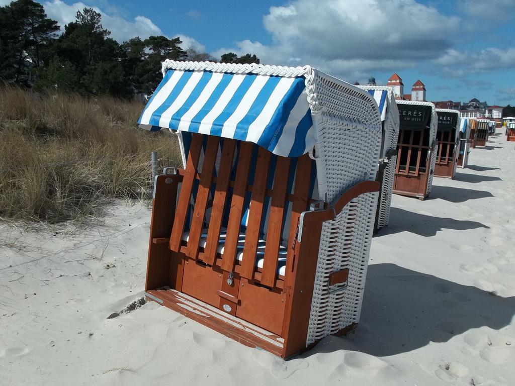 Strandnahe Fewos Mit 2 Schlafzimmern Und Balkon, Residenz Prorer Wiek, Binz Exterior photo