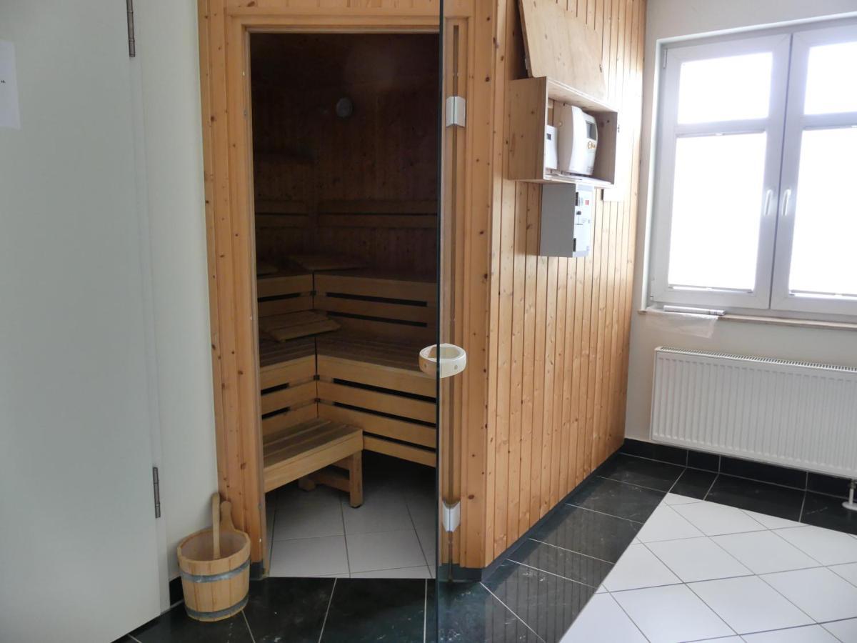 Strandnahe Fewos Mit 2 Schlafzimmern Und Balkon, Residenz Prorer Wiek, Binz Exterior photo